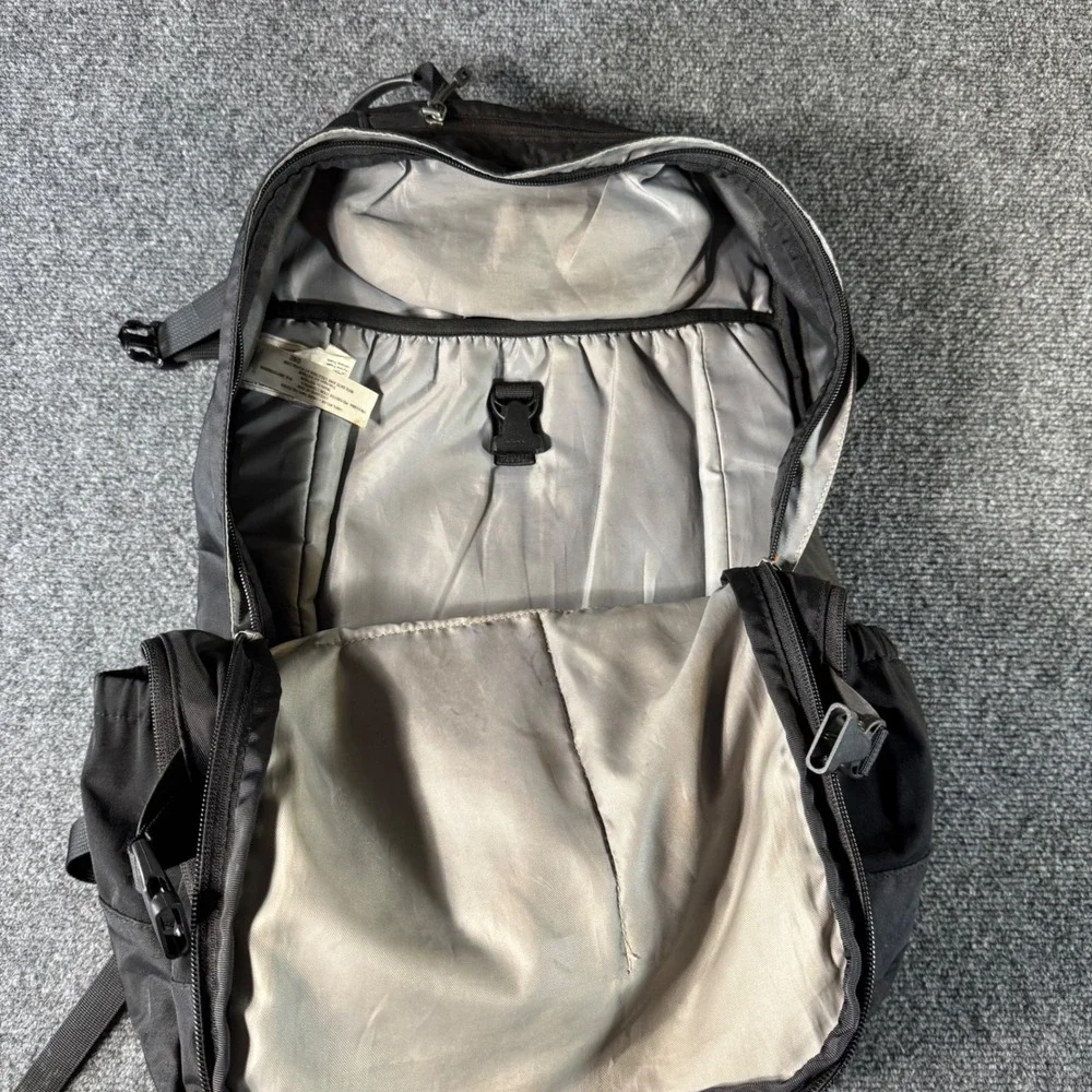 Patagonia Refugio 28L Backpack Black National Fish and Wildlife Foundation 47911